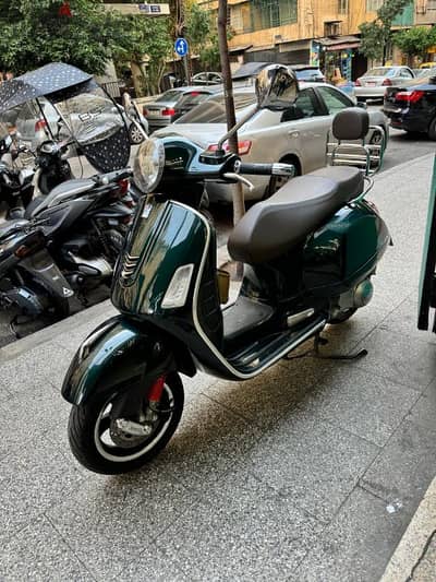 vespa gts