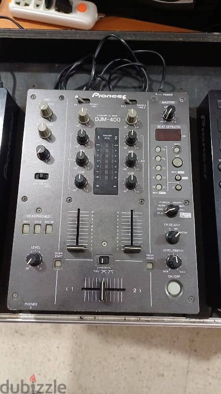 pioneer cdj 350 + mixer pioneer 400 + case 1