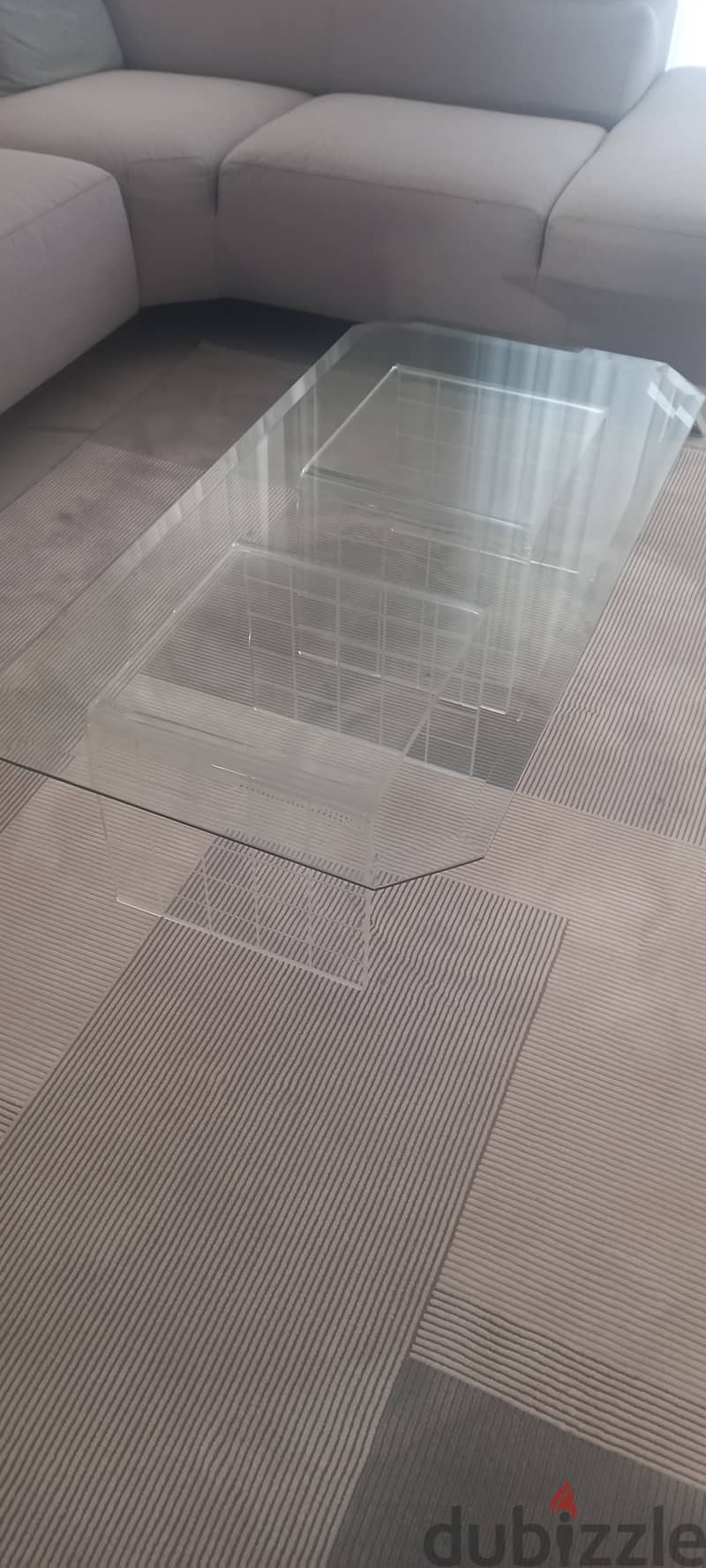 glass table with plexiglass support 2