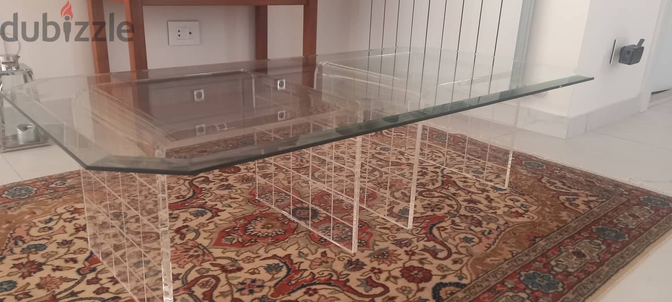 glass table with plexiglass support 6