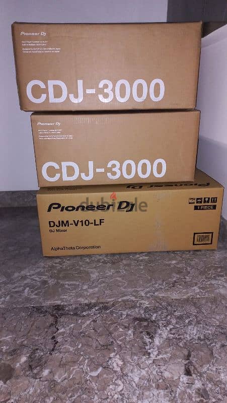 Pioneer CDJ-3000 & DJM-V10-LF Used Like New 1