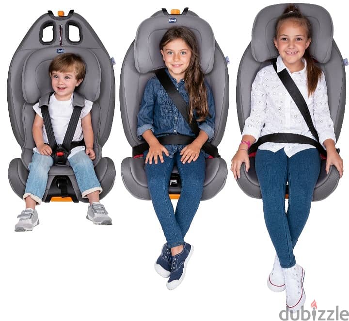 Chicco carseat and booster from 9 months til 12free delivery years 0