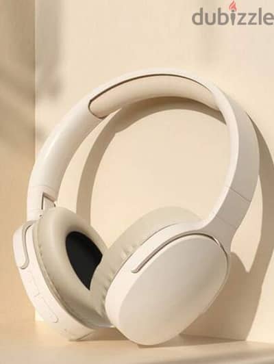 High-quality noise cancelling headphones (white) *New*