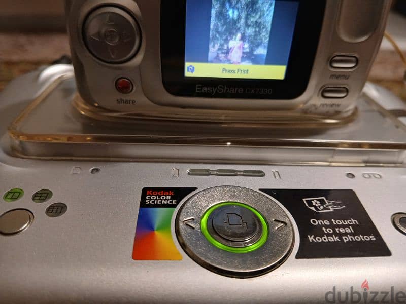 kodak EasyShare camera with photo printer 1