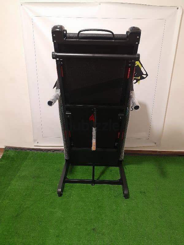 national matic treadmill 3hp motor and vibration massage 6