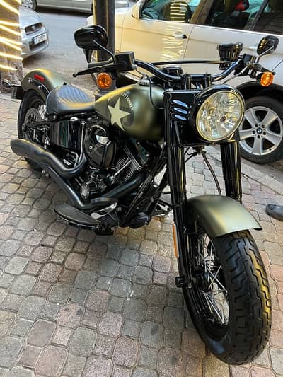 Harley Davidson softail slim special army edition