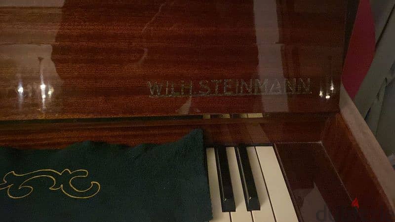 Wilh steinman with Ivory keyboard  best 2