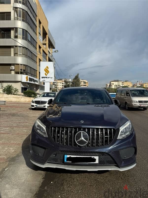 Mercedes-Benz GLE-Class 2017 0