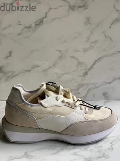 ZARA Men's Sports Shoes - Off-White 41