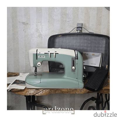 Vintage Sewing Machine