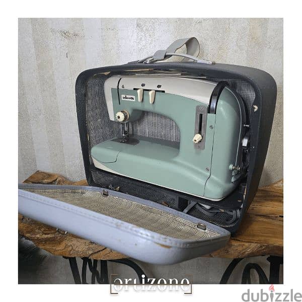 Vintage Sewing Machine 3