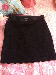 Nice black skirt size medium (forever 21)