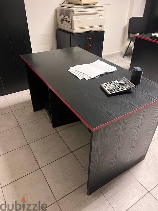 Used office furniture for Sale 3