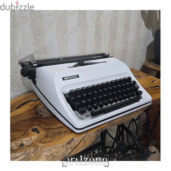 Imperial express typewriter dactylo 1