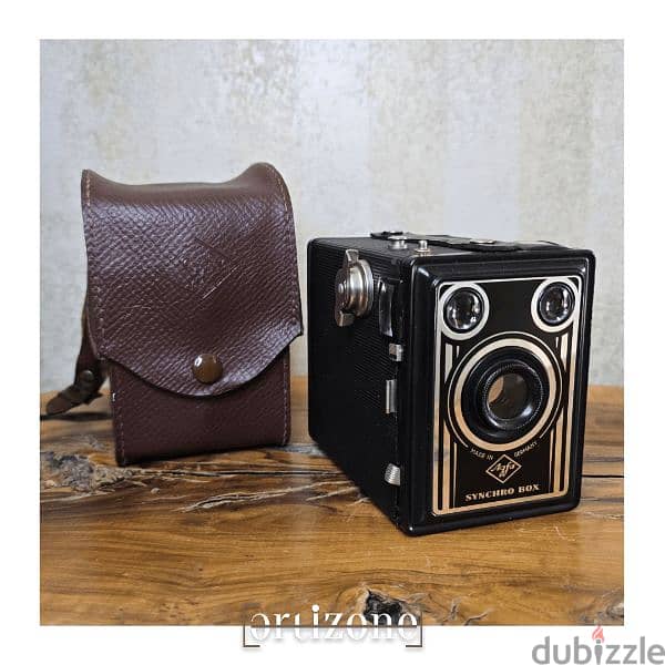 Vintage Syncro Box Camera 1