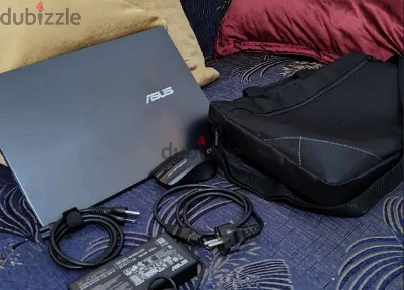 Asus barely used 1 month high fps gaming laptop 2