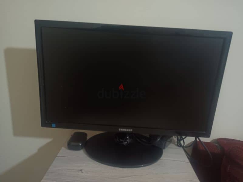 Samsung Monitor for Sale - شاشة سامسونج للبيع 0