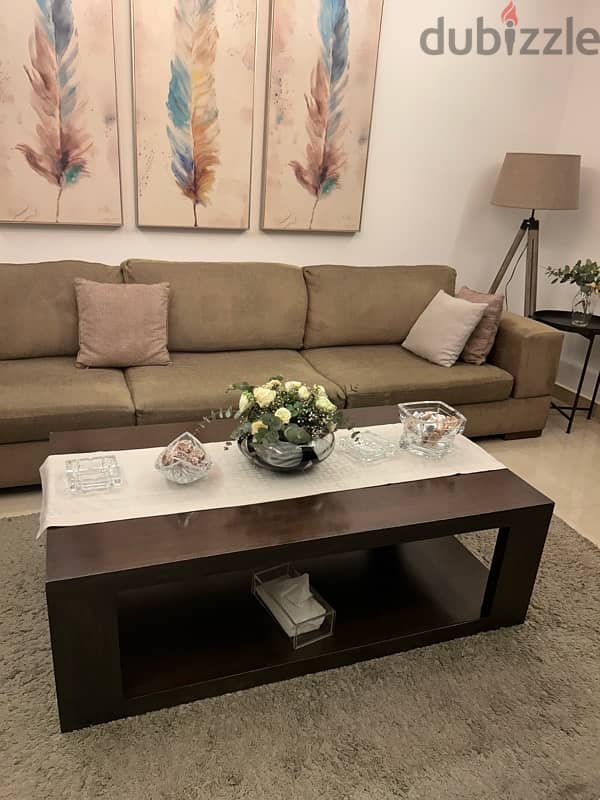 L shape living room and middle table 2