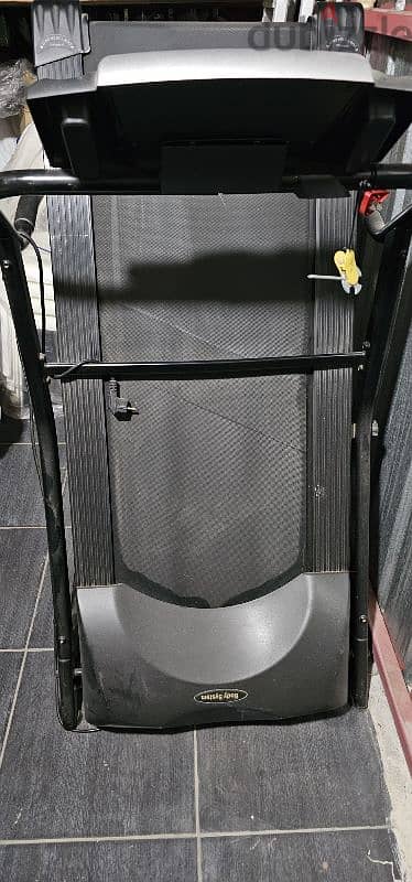 used treadmill like new 3