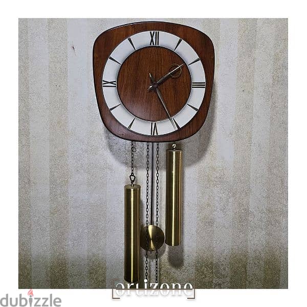 Vintage wall clock 0