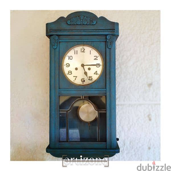 Vintage wall clock 0