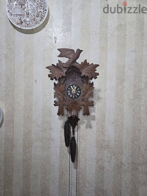 Vintage cuckoo clock 0