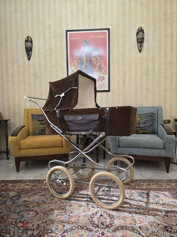 Vintage stroller عربة أطفال انتيك 1