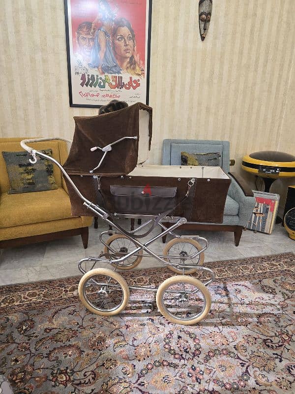 Vintage stroller عربة أطفال انتيك 2