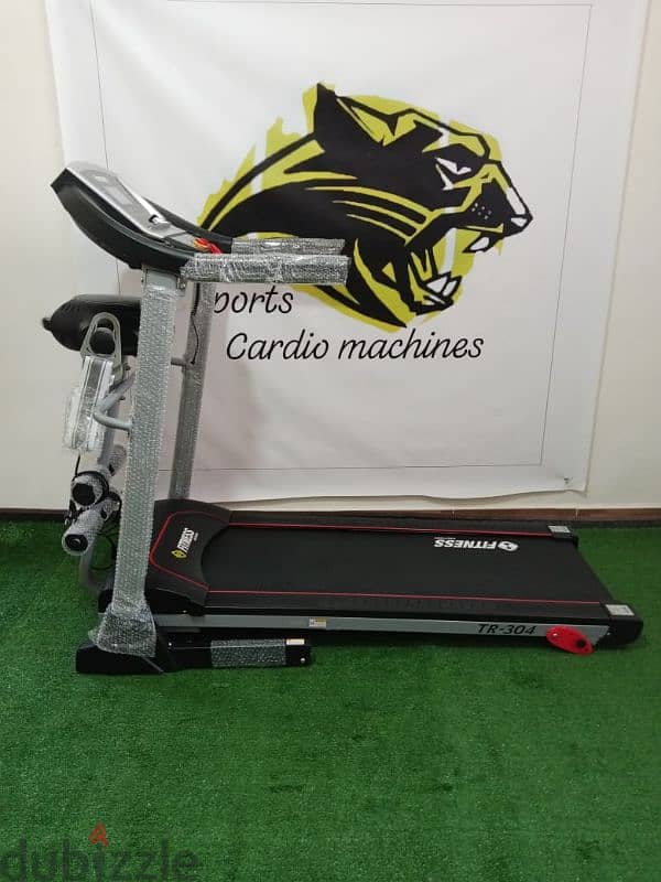 NNew fitness  treadmill 2hp, vibration massage 1