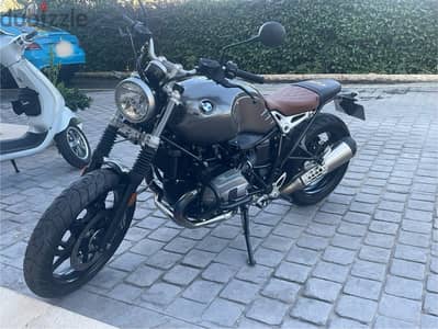 BMW R9t GS