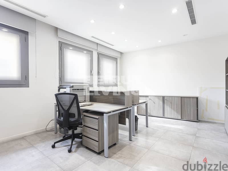 Spacious Equipped Office | Prime Location | 24/7 Security 0