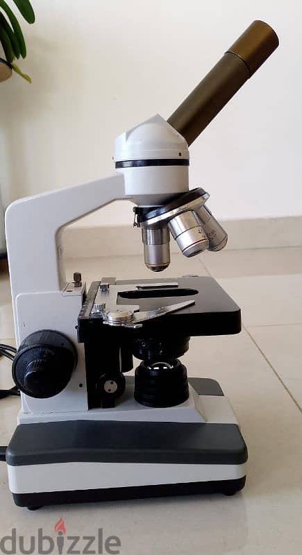 Lab-Grade Monocular Microscope – Complete Set – $200 (Non-Negotiable)* 1