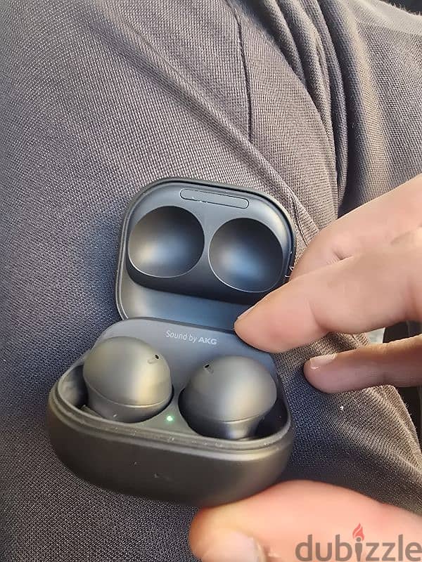 Samsung Galaxy Buds 2 Pro 1