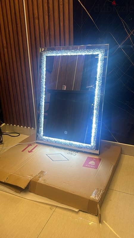 led mirrors 3