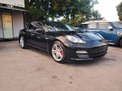 Porsche panamera 4s