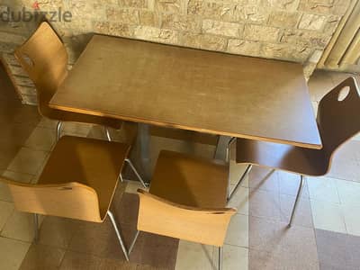 Table with 4 Chairs