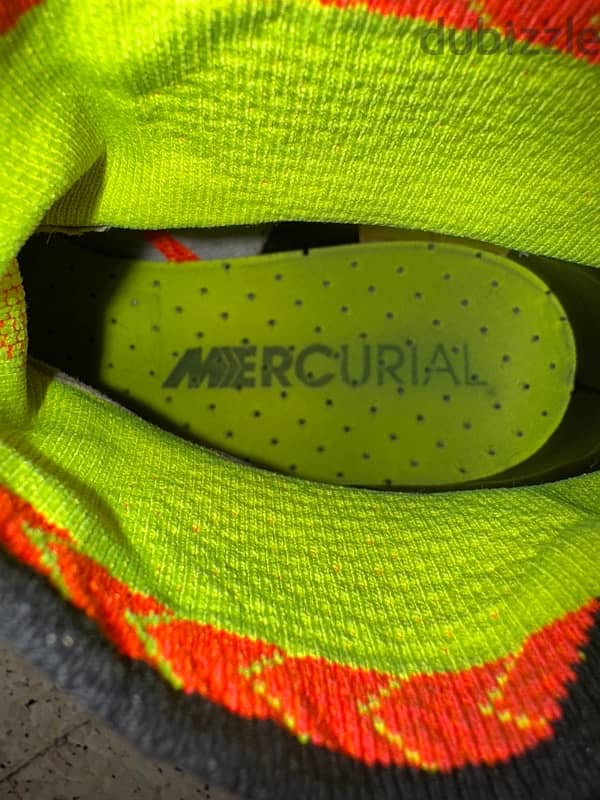 limited worldcup  nike mercurial victory v size 42 5