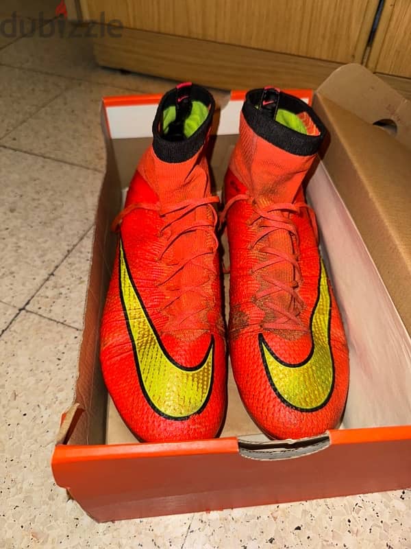 limited worldcup  nike mercurial victory v size 42 8