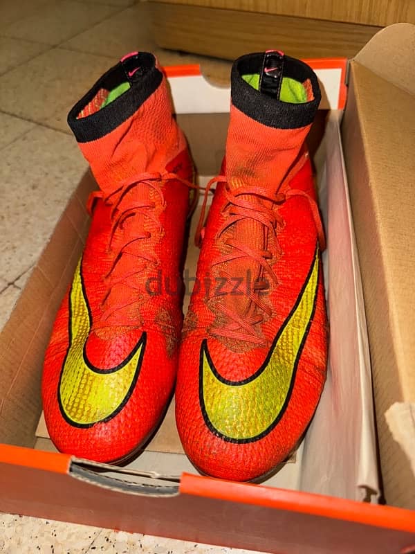 limited worldcup nike mercurial victory v size 42 3