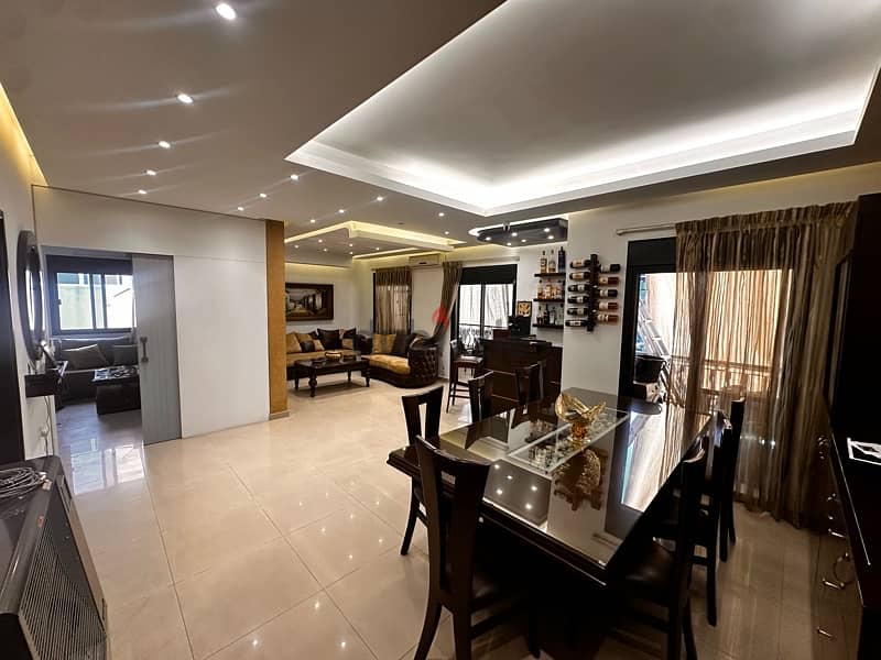 Living + Dining room for sale صالون و غرفة الطعام 1