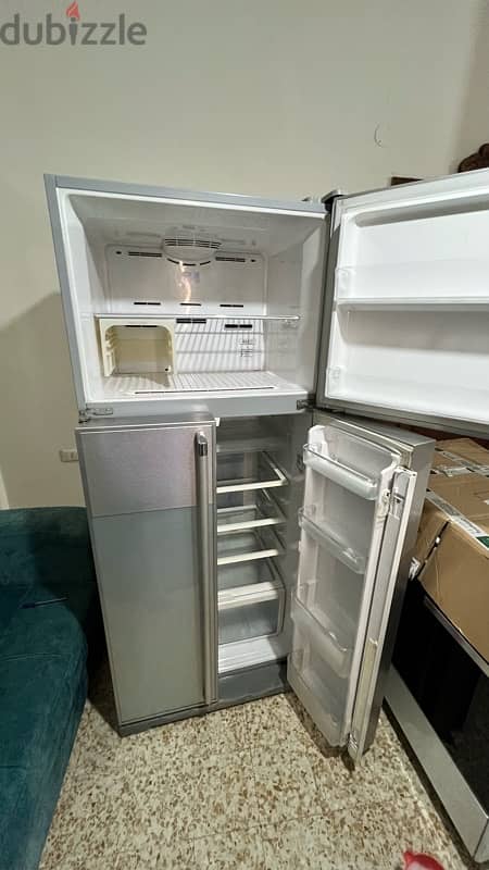 inverter refrigerator Hitachi 1