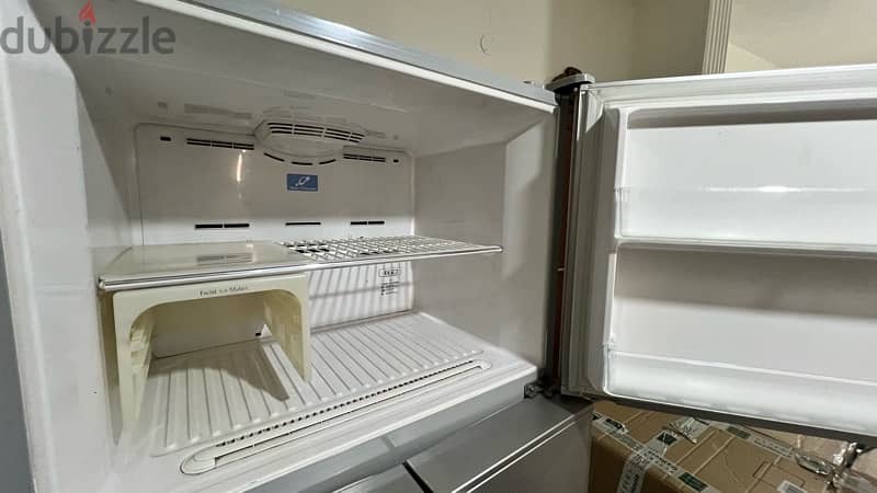 inverter refrigerator Hitachi 4