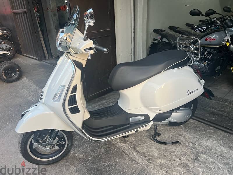 VESPA GTS 300 6