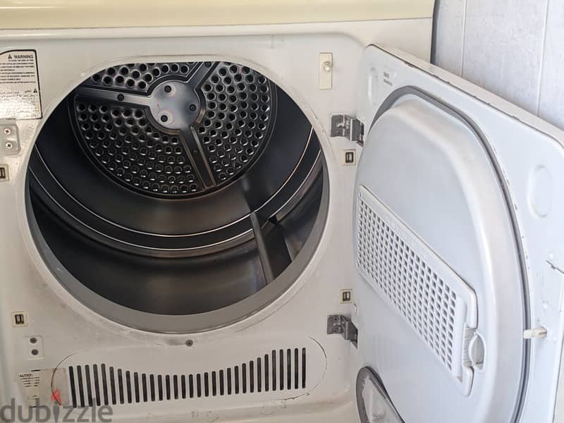 Samsung dryer DV665JW - نشافة غسيل 2