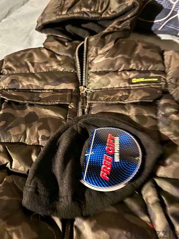 jacket for kids boy; 6-7 years جاكيت عسكري 9