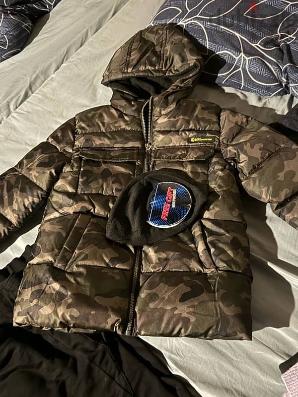 jacket for kids boy; 6-7 years جاكيت عسكري 12