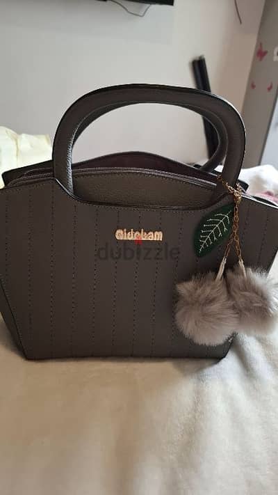 Gray hand/cross bag