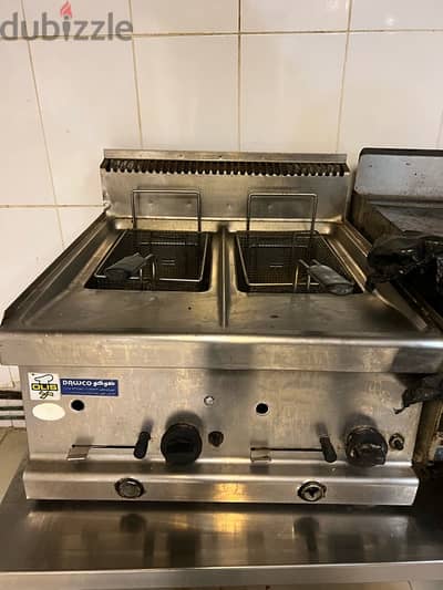 DOUBLE BASKET DEEP FRYER