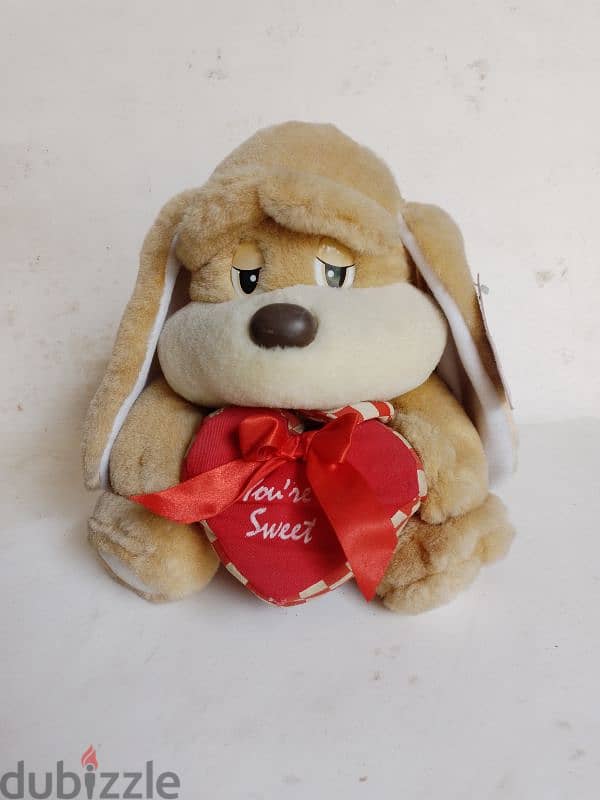 Dog plush with heart 0