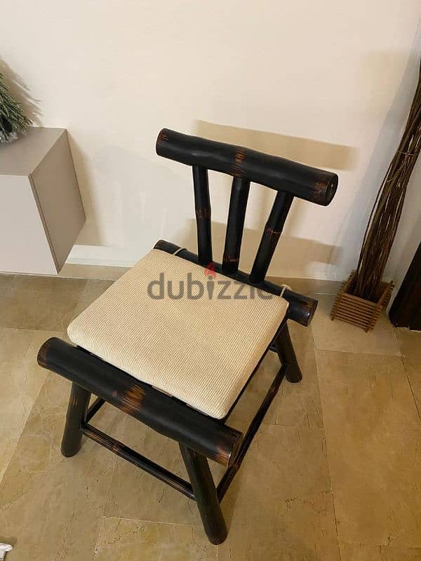 chair wooden 1